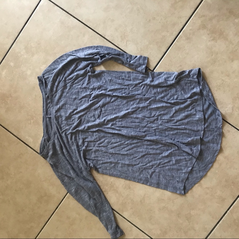 Clothes - Picture 13 of 15